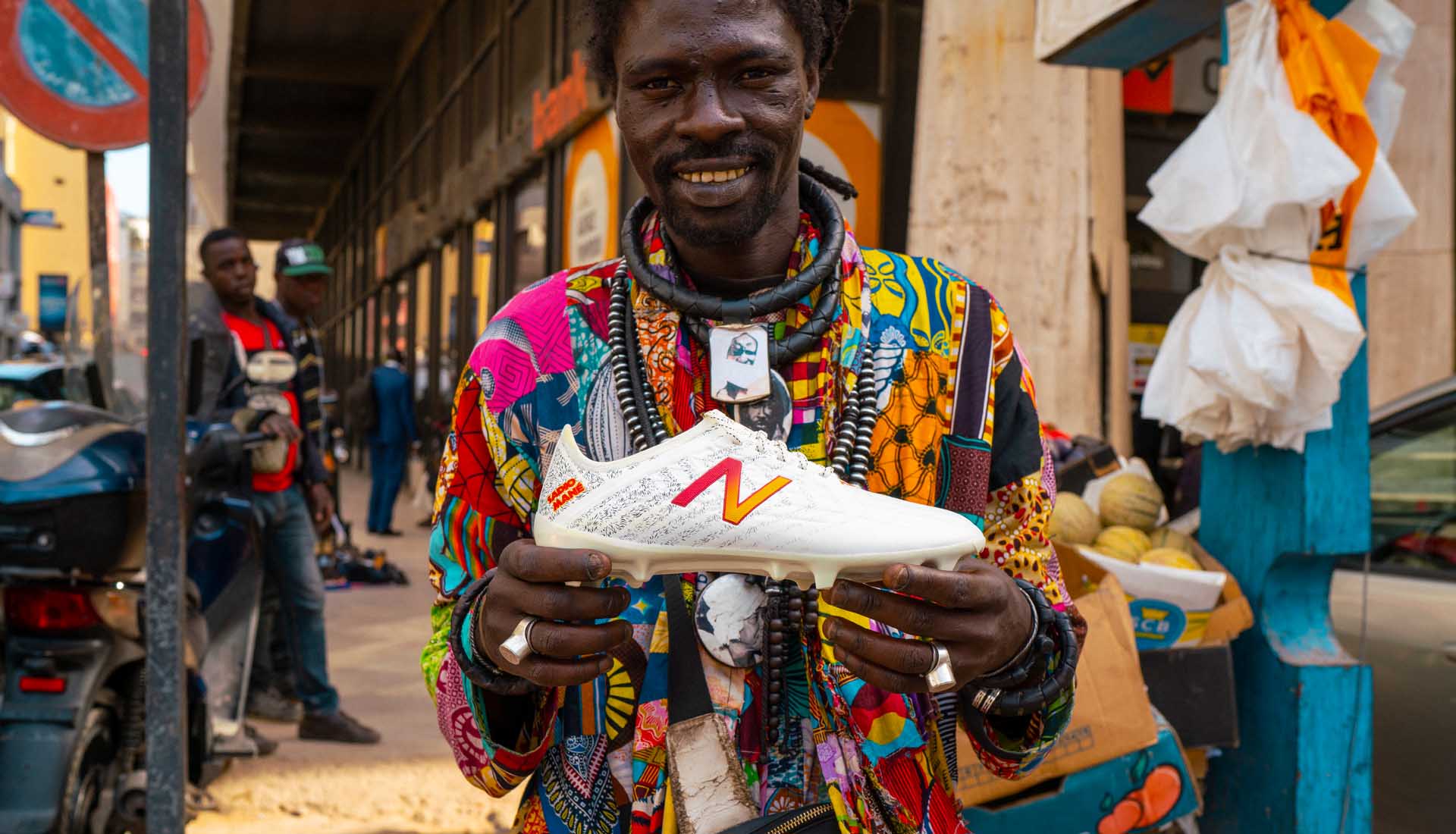 chaussures-sadio-mane-new-balance-furon-5-can-2019-senegal-7