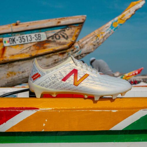 Image de l'article New Balance dévoile une Furon 5 spéciale pour Sadio Mané