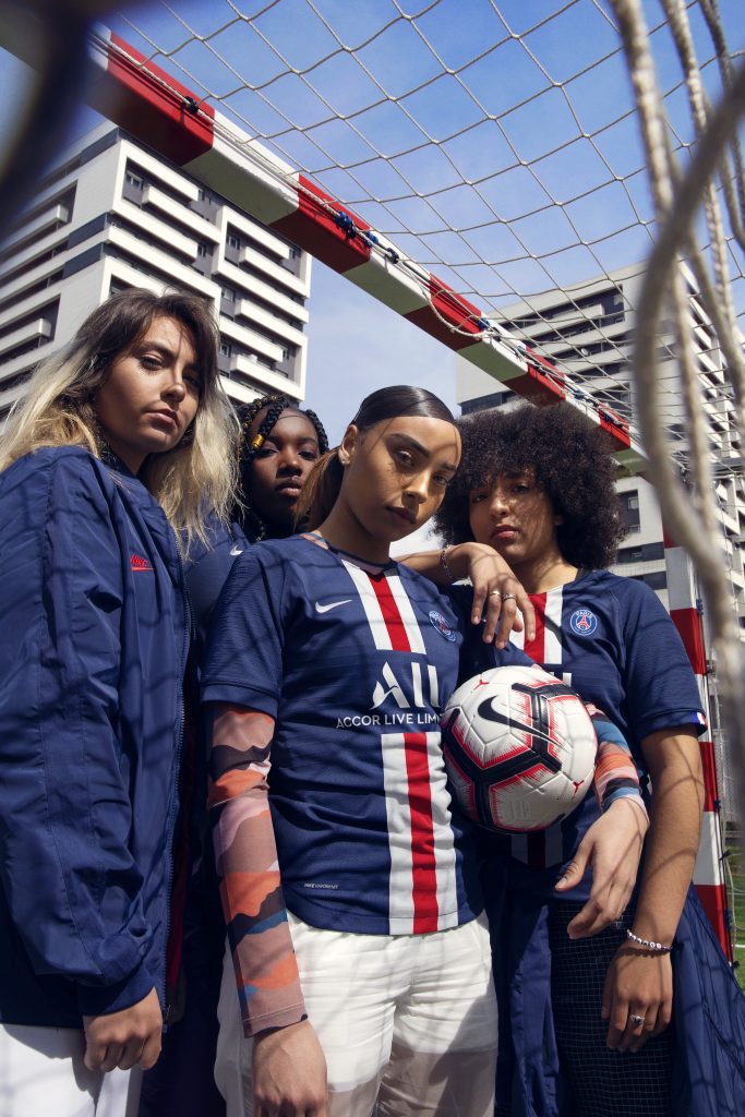 Maillot Paris Saint Germain 2019/20 Cup IV. Créez avec votre nom et numéro
