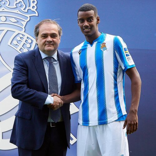 Image de l'article Macron et la Real Sociedad lancent les maillots 2019-2020