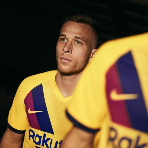 Image de l'article Nike présente les maillots 2019-2020 du FC Barcelone