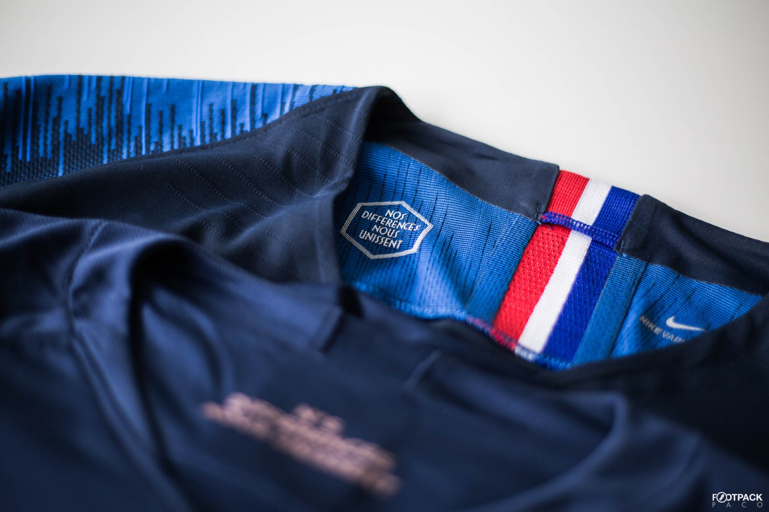 signification-nos-differences-nous-unissent-maillot-france-coupe-du-monde-feminine-nike-11