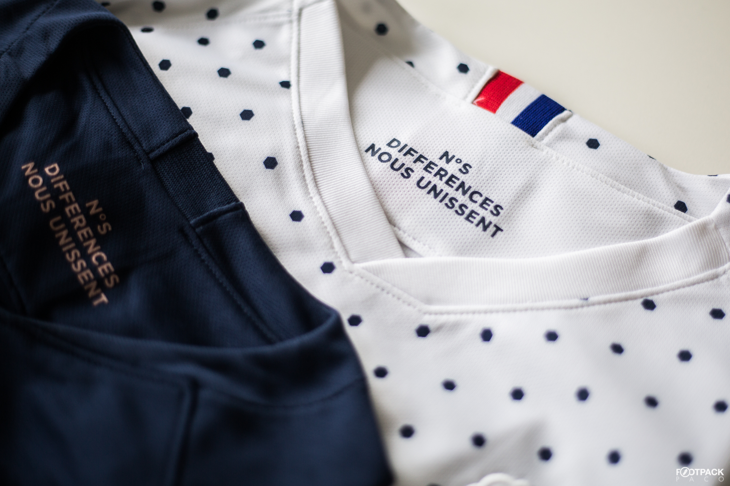 signification-nos-differences-nous-unissent-maillot-france-coupe-du-monde-feminine-nike-4