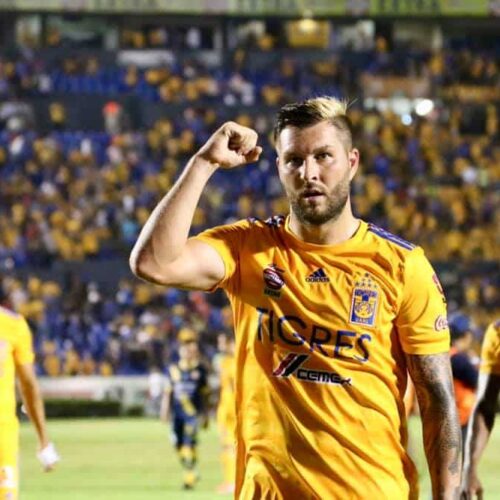 Image de l'article #BootsMercato : Changement d'équipementier pour André-Pierre Gignac ?