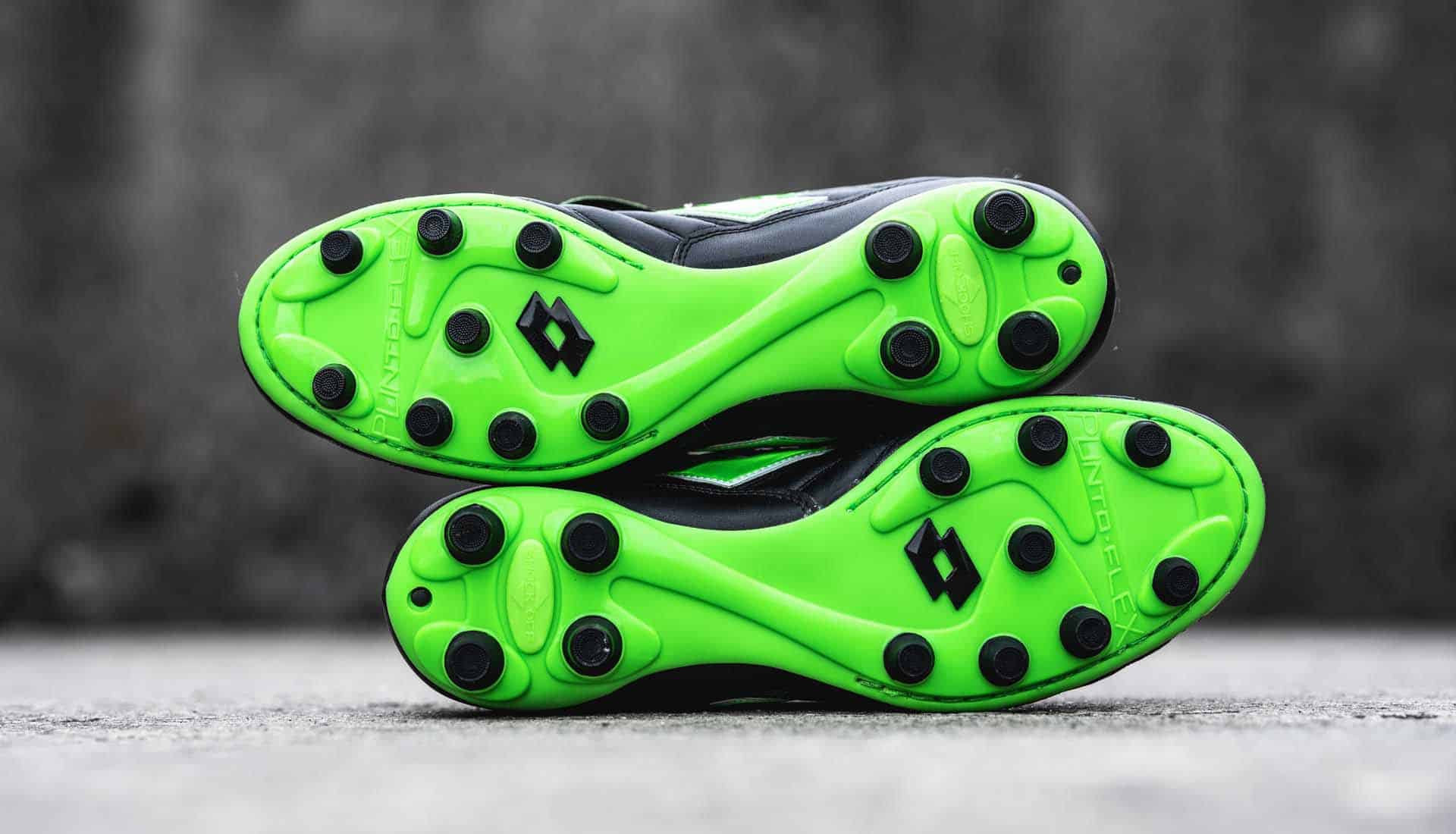 chaussures-football-lotto-stadio-made-in-italy-footpack-5