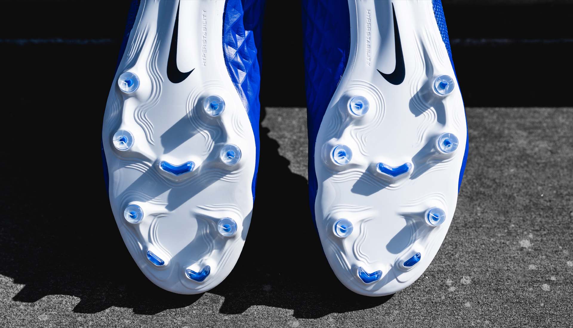 chaussures-football-nike-tiempo-legend-8-new-lights-2019-footpack-7