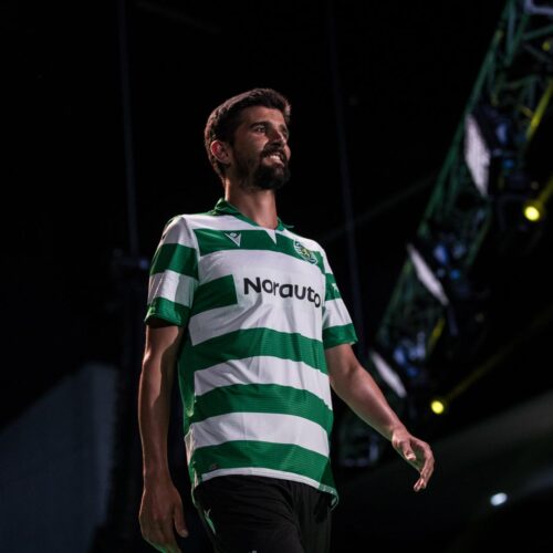 Image de l'article Le Sporting Portugal et Macron lancent les maillots 2019-2020