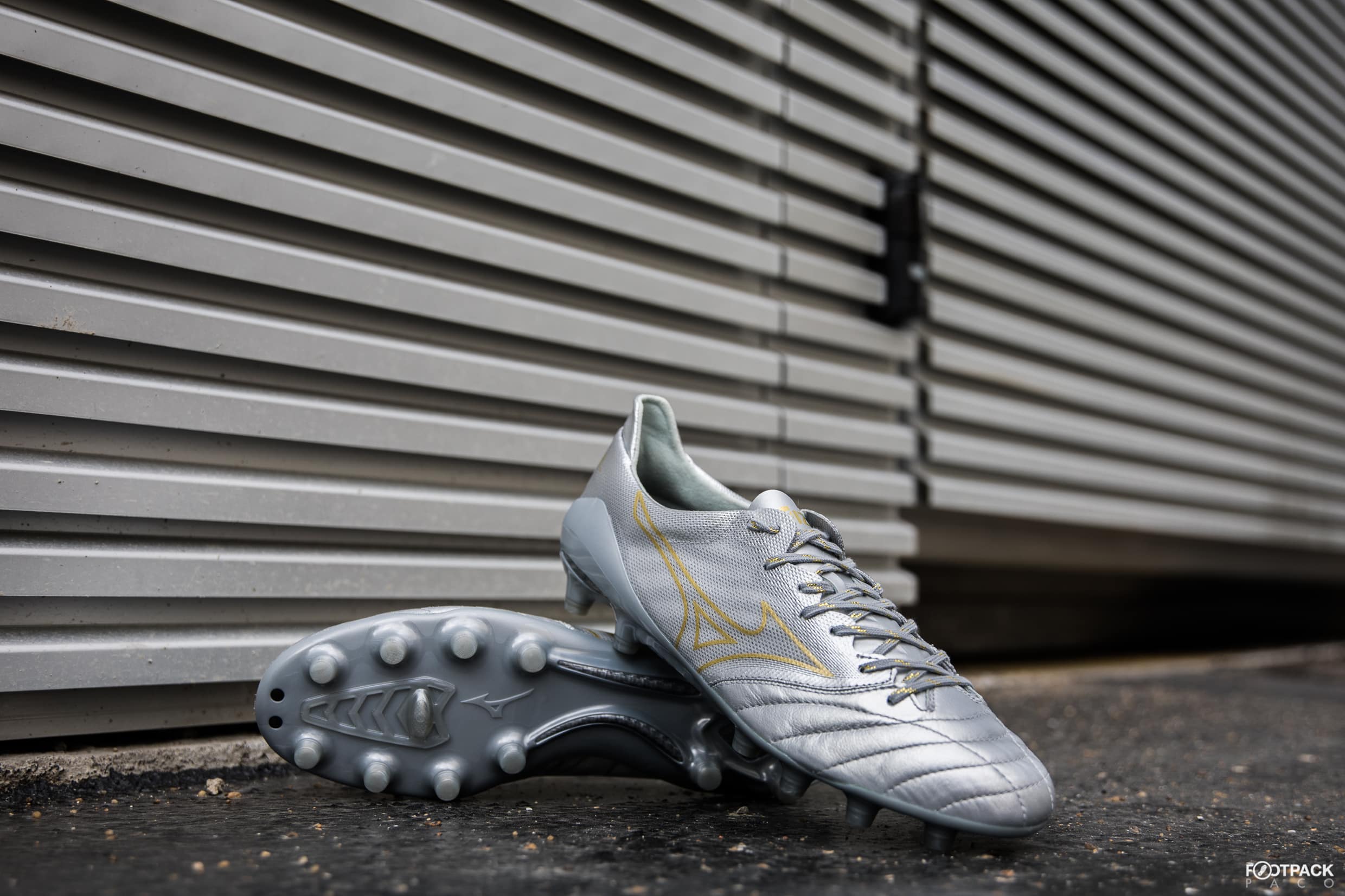 mizuno-Morelia-Neo-2-light-footpack-10