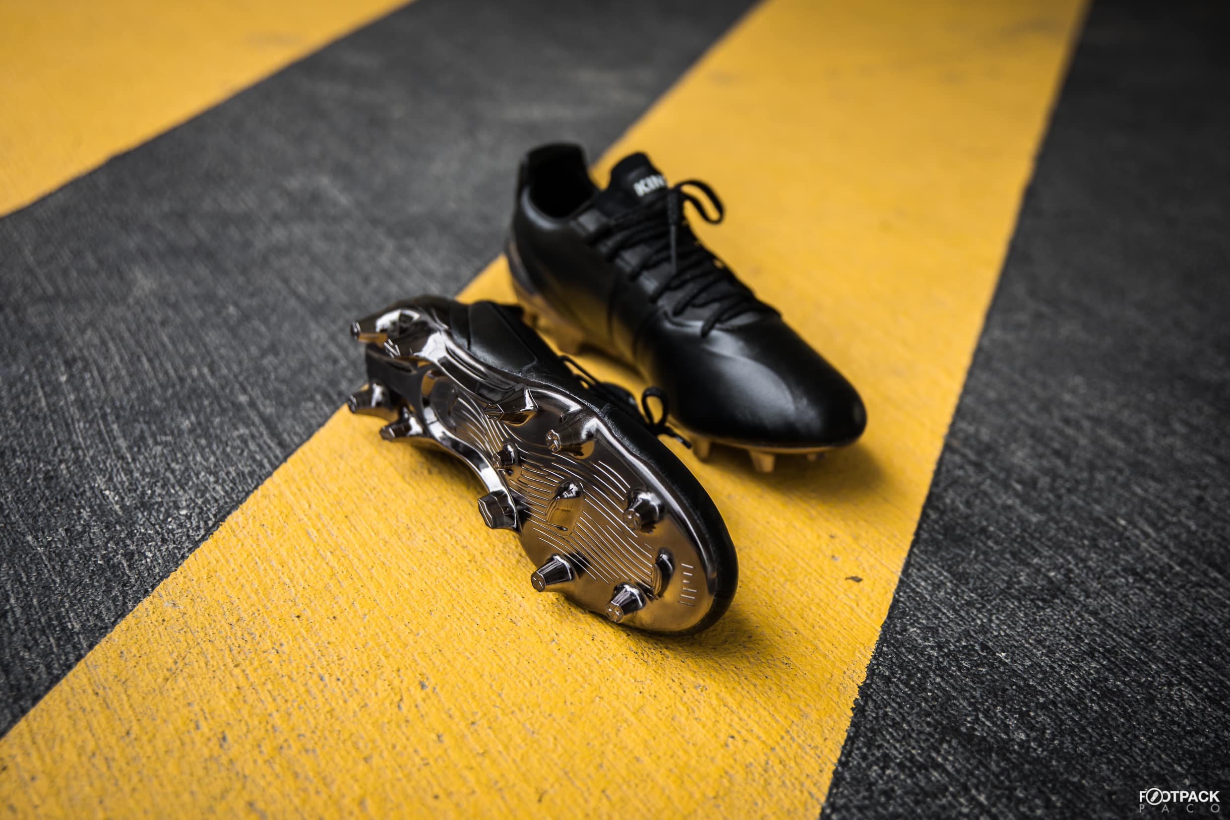 puma-king-platinium-footpack-8