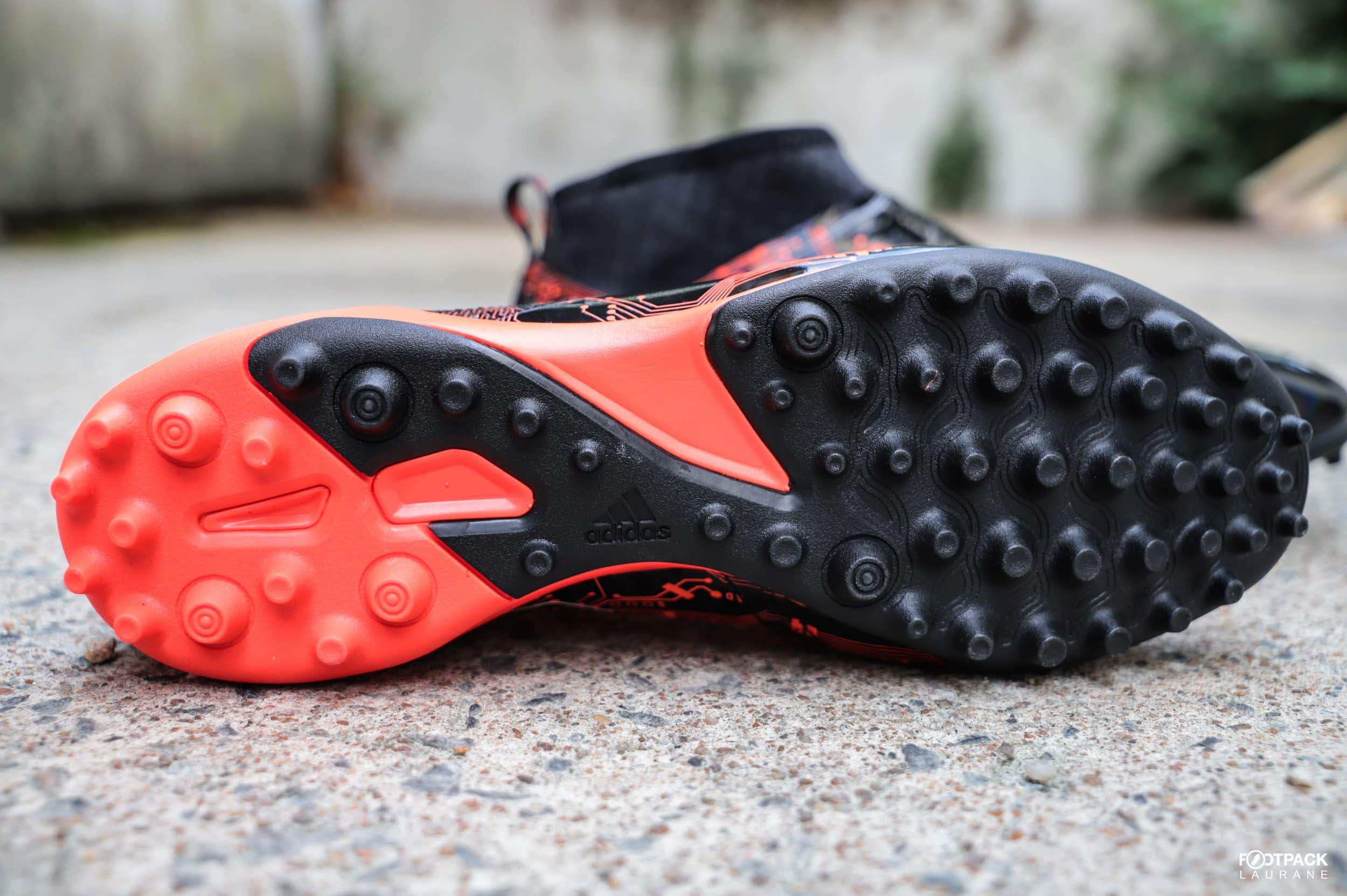 adidas-glitch-redirect-skin-turf-4