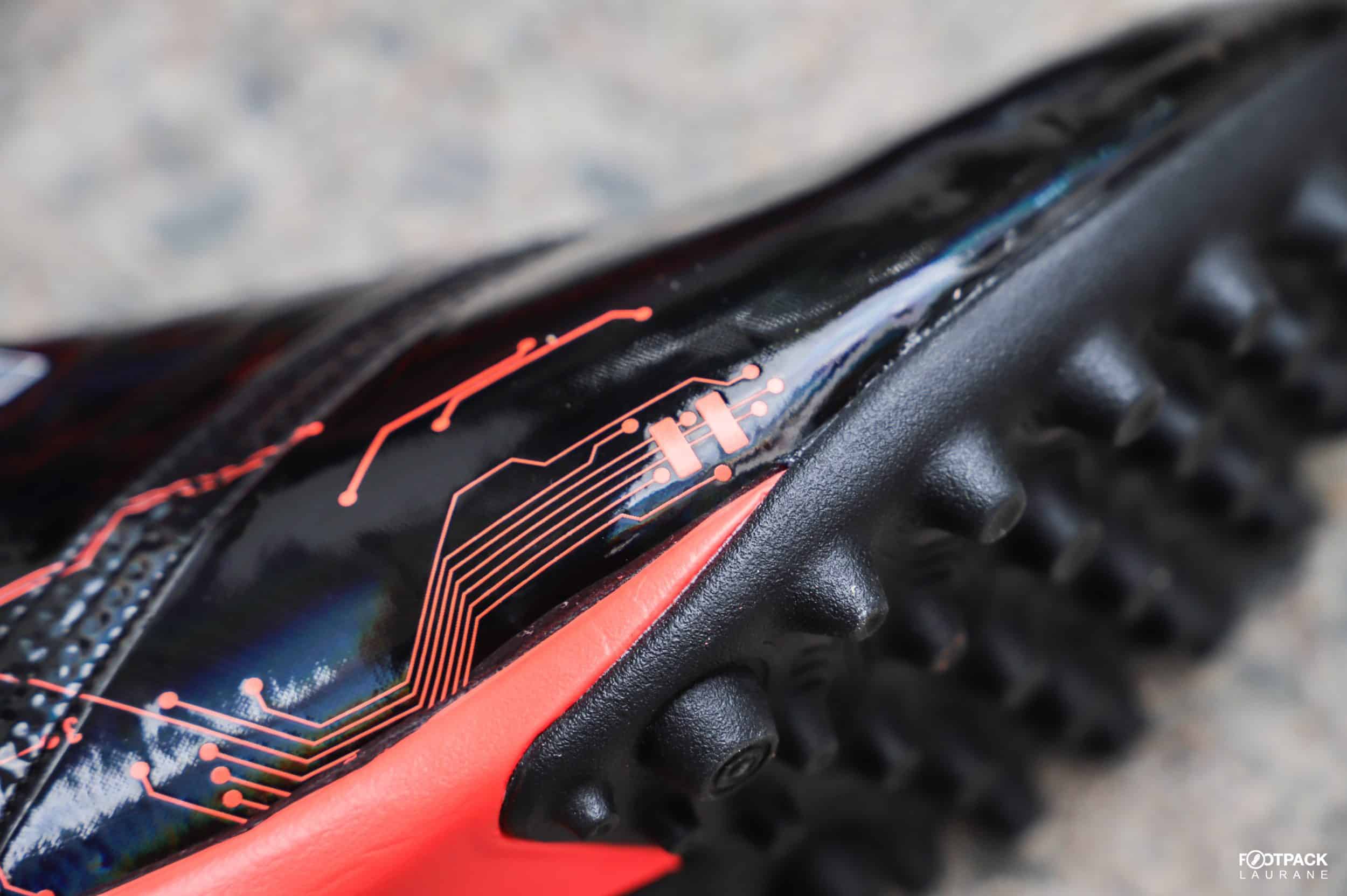 adidas-glitch-redirect-skin-turf-7