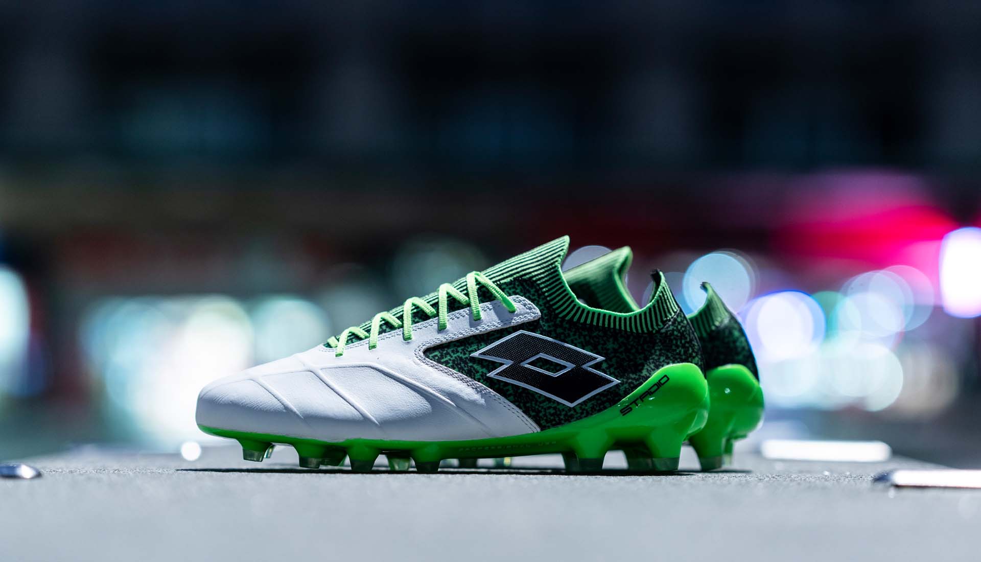 chaussures-football-lotto-stadio-100-footpack-2019-2020-1
