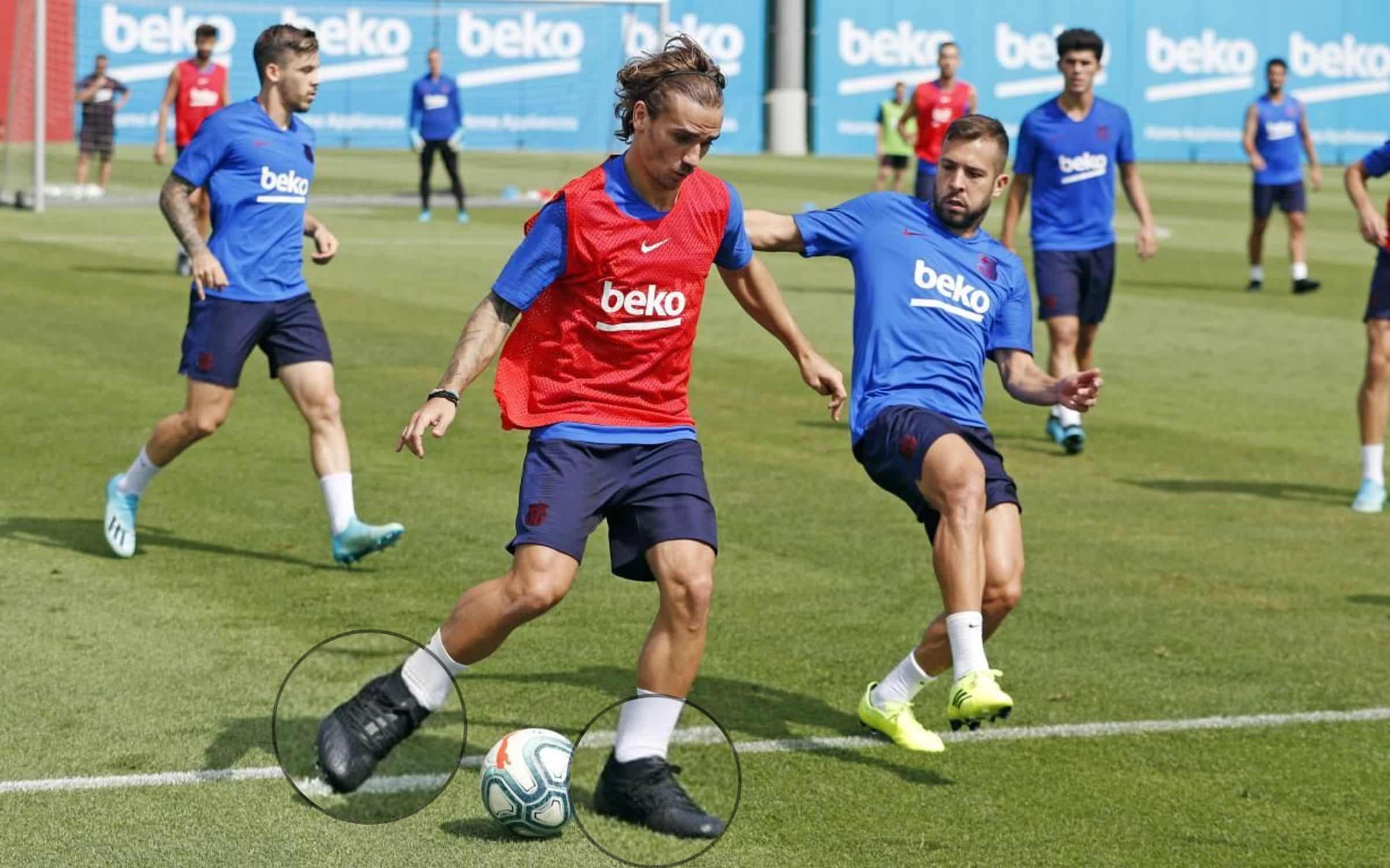 chaussures-puma-future-masquee-antoine-griezmann-barcelone-footpack-3