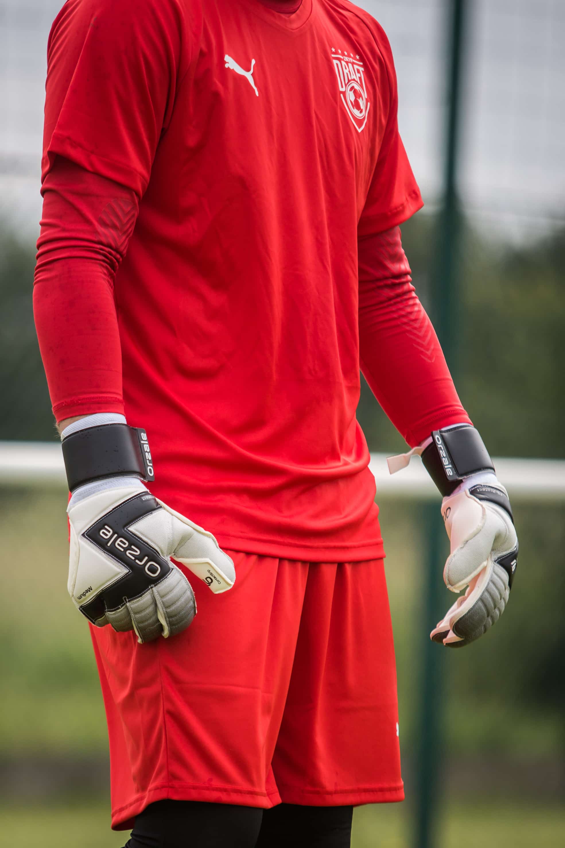 gants-gardiens-de-but-orzale-footpack-2
