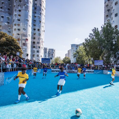 Image de l'article Nike dévoile des maillots pour la Coupe Mercurial du Grand Paris