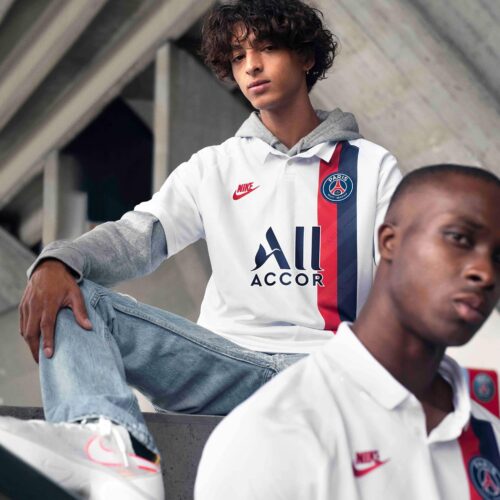 Image de l'article Le Paris Saint-Germain et Nike dévoilent le maillot third 2019-2020