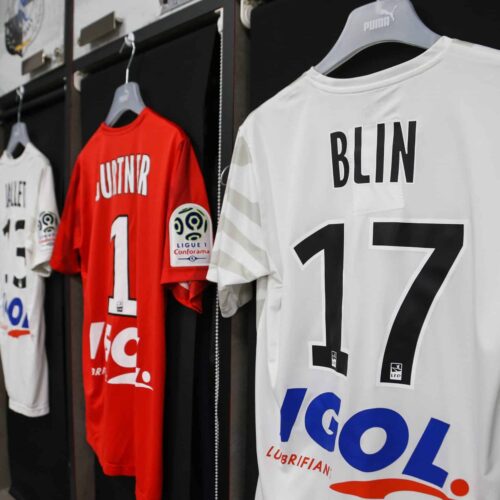 Image de l'article Une poche sur les nouveaux maillots d'Amiens ?