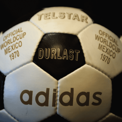 Image de l'article Quand un satellite inspirait le premier ballon adidas de la Coupe du Monde