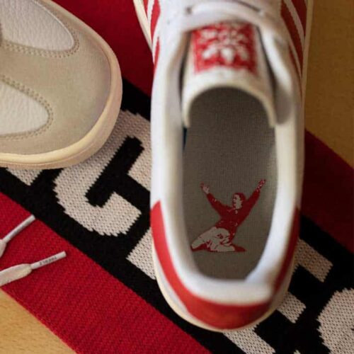 Image de l'article adidas lance une paire de sneaker pour célébrer Manchester United