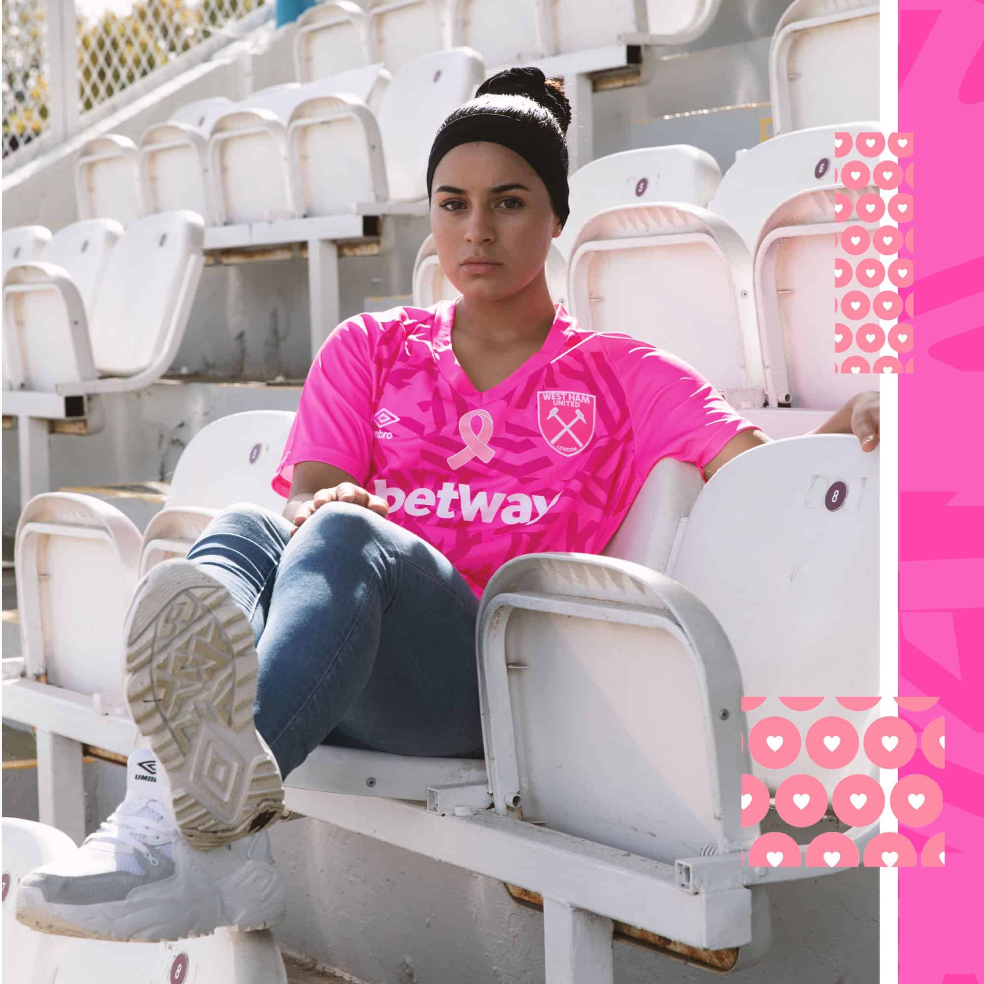 maillot-rose-swet-ham-united-cancer-du-sein-octobre-rose-3