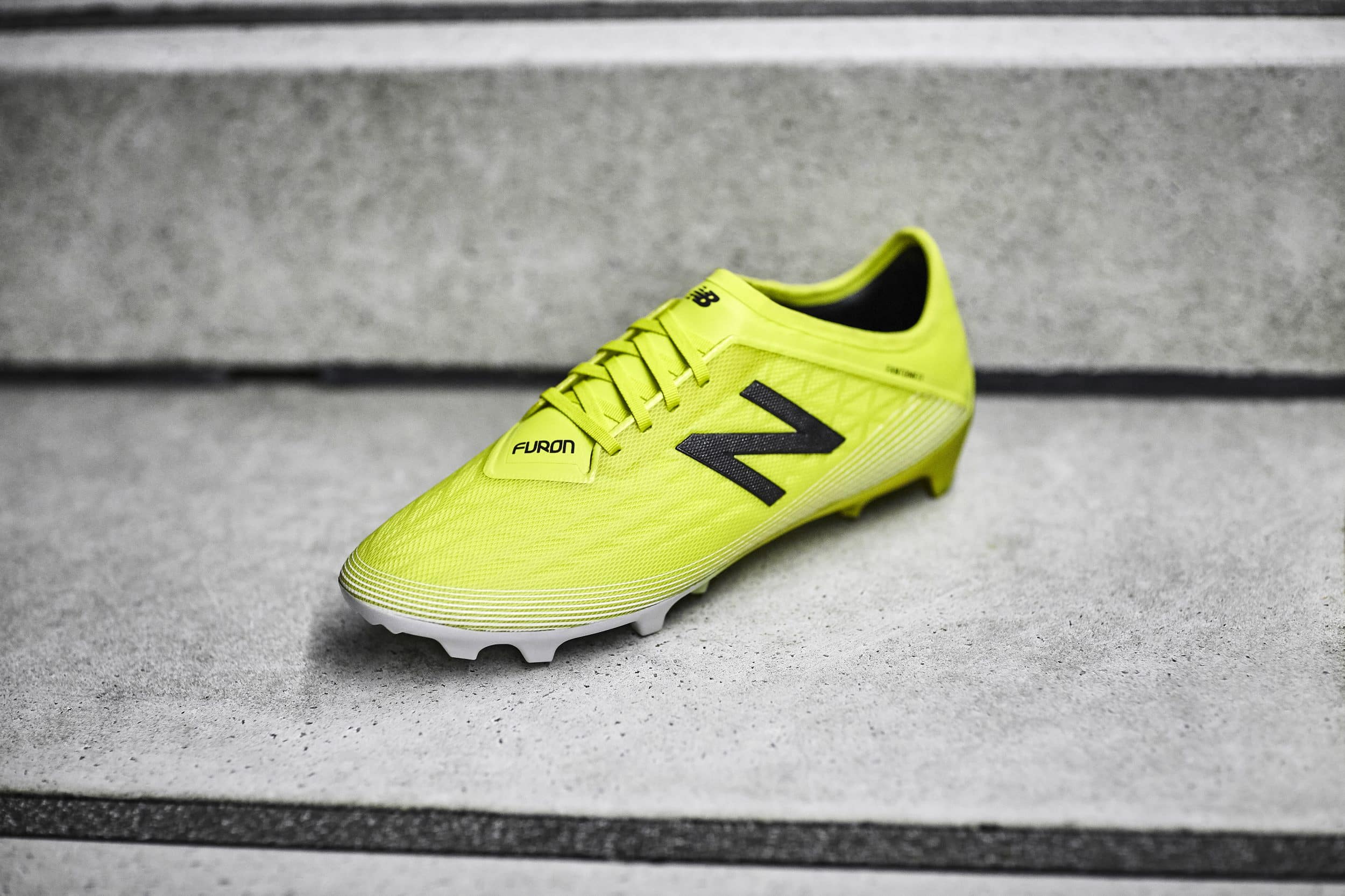 new-balance-furon-V5-4