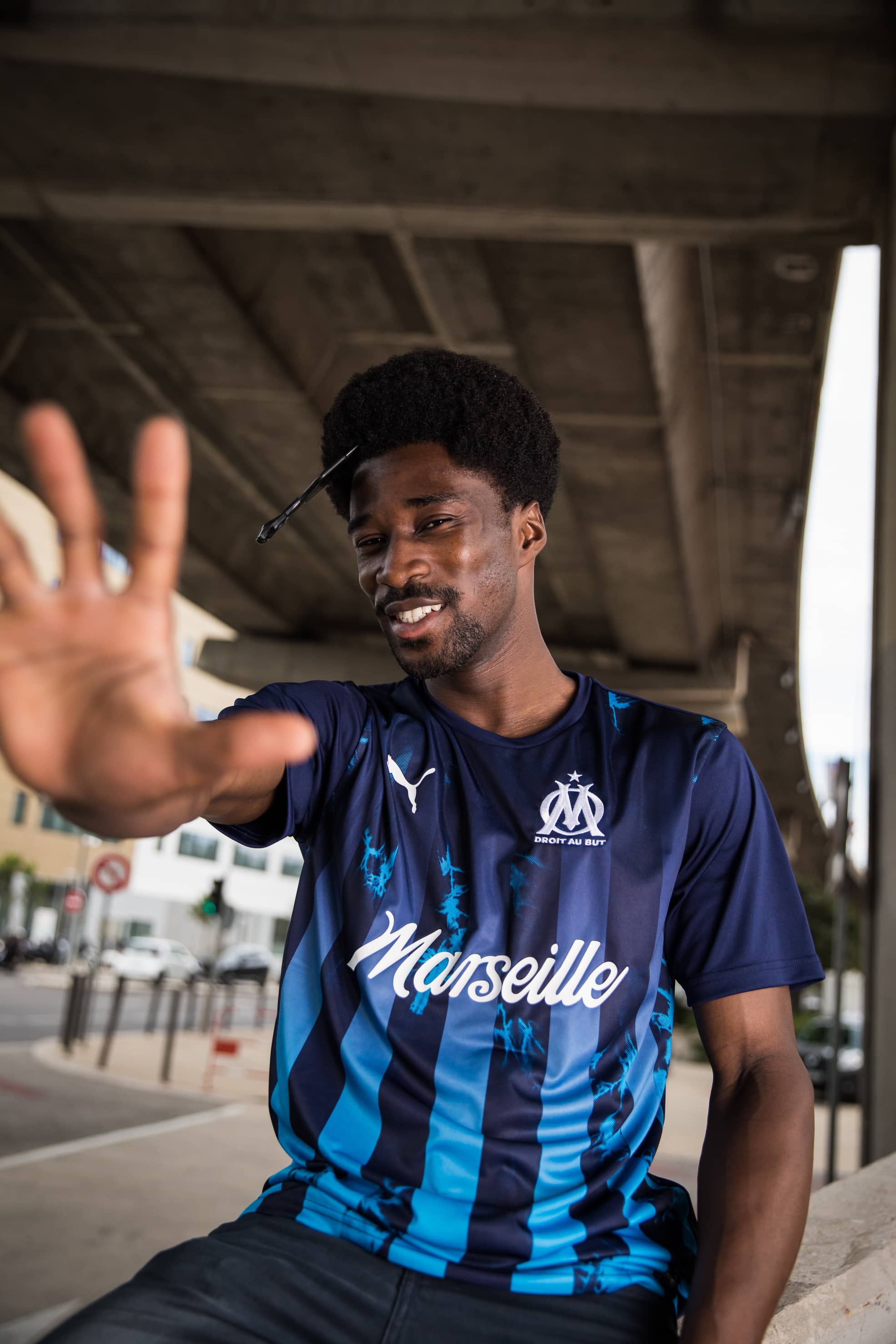 puma-influence-jersey-olympique-de-marseille-9