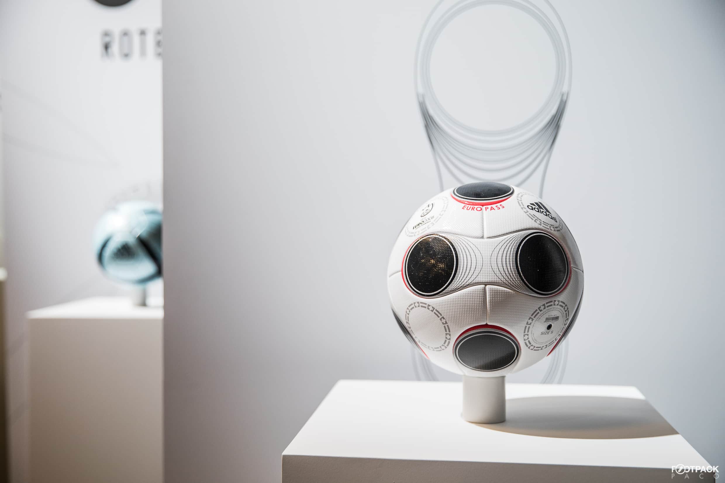 ballon-football-adidas-euro-2008-footpack-2019-2