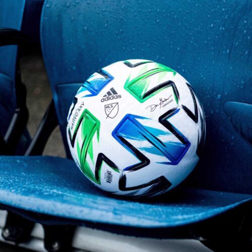 Image de l'article adidas présente le ballon de la Major League Soccer pour 2020