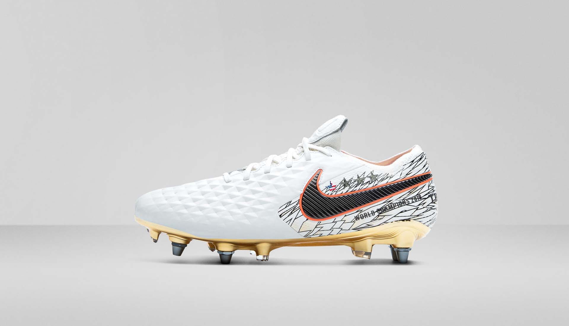 chaussures-foot-nike-victory-pack-usa-feminine-coupe-du-monde-footpack-2019-5
