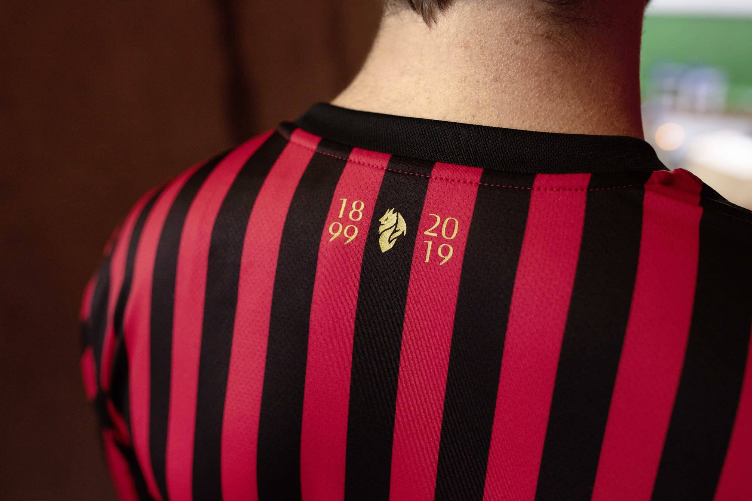 maillot-ac-milan-120-ans-puma-5