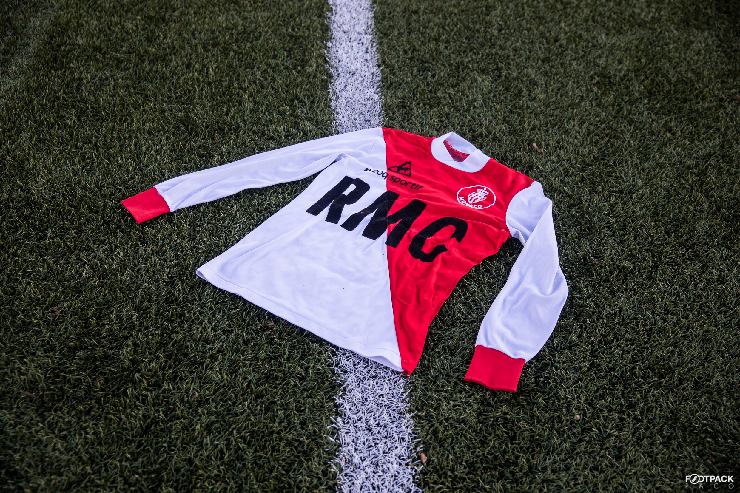 maillot-as-monaco-rmc-1977-1982-le-coq-sportif-1