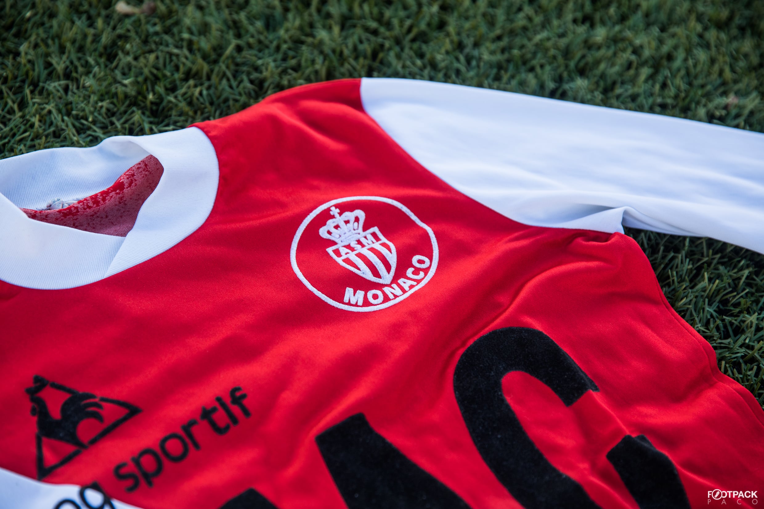 maillot-as-monaco-rmc-1977-1982-le-coq-sportif-4