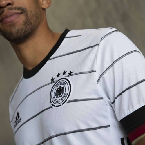 Image de l'article L'Allemagne offrira un maillot aux fans qui assisteront au match contre le Liechtenstein