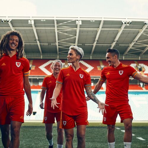 Image de l'article Les maillots du Pays de Galles de l'Euro 2020 dévoilés par adidas