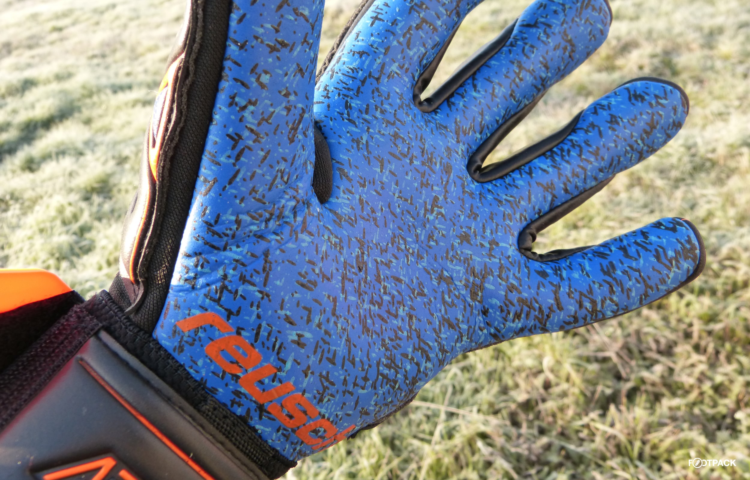 gants-reusch-collection-attrakt-10