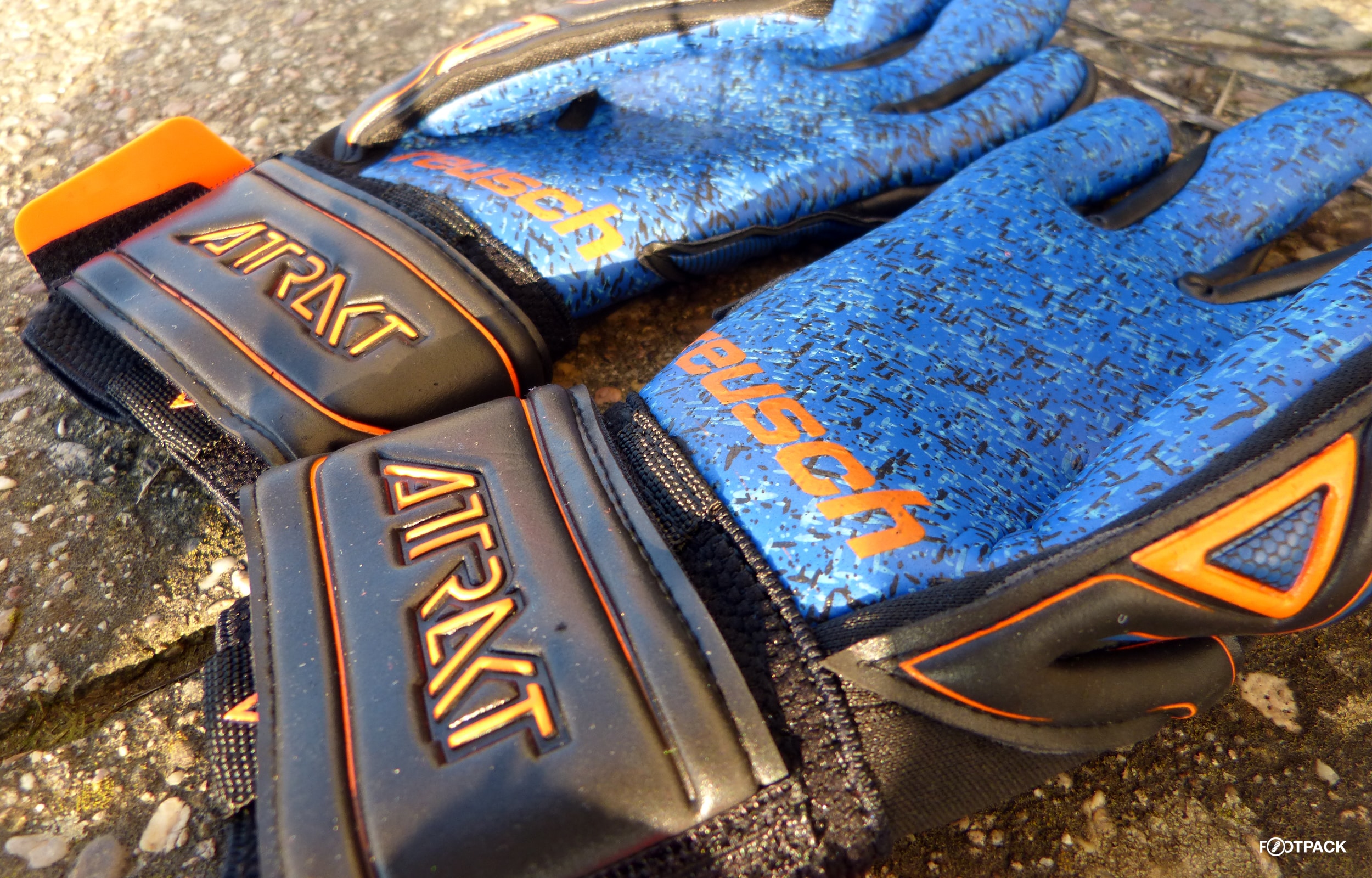 gants-reusch-collection-attrakt-3