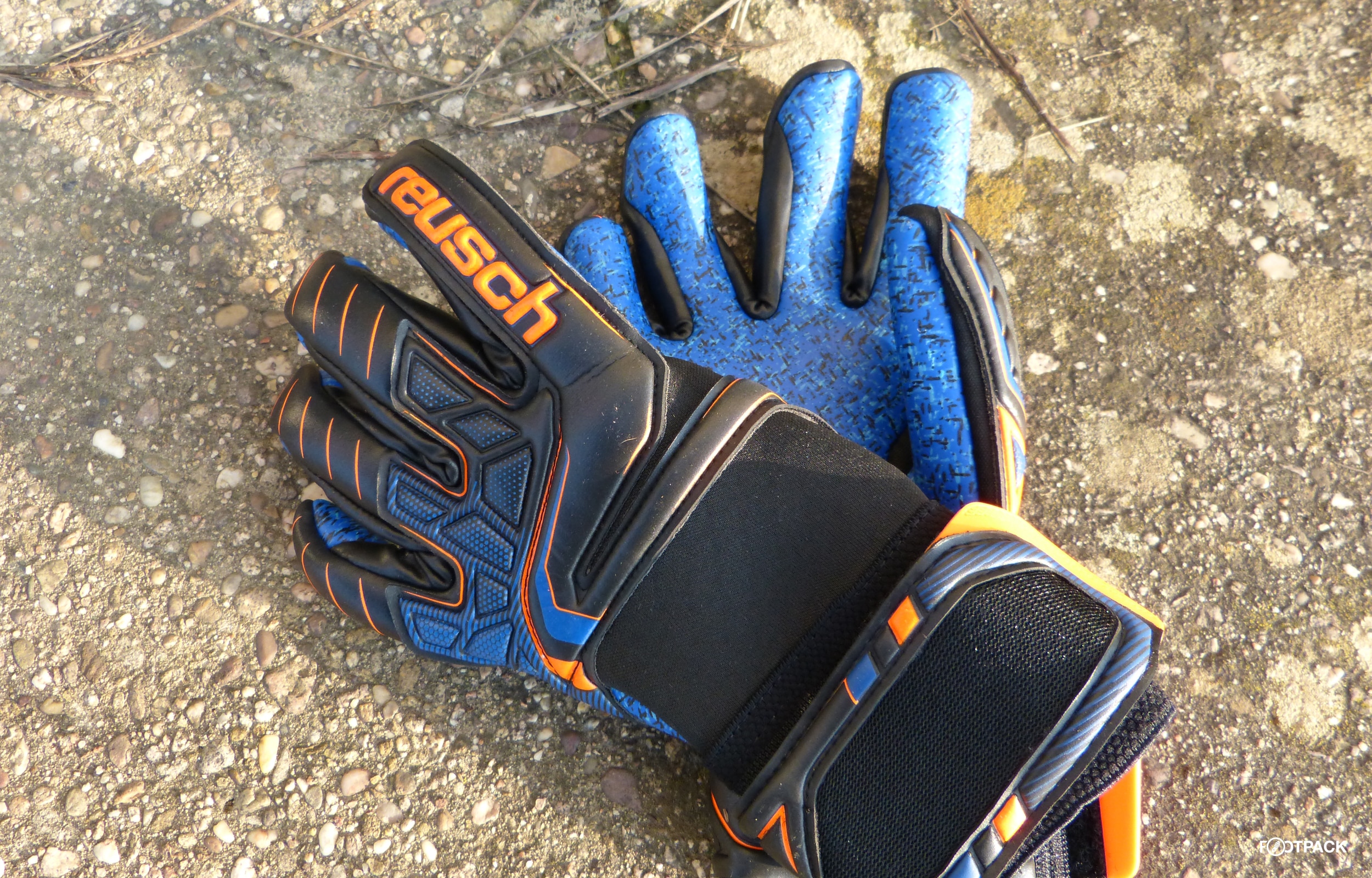 gants-reusch-collection-attrakt-8