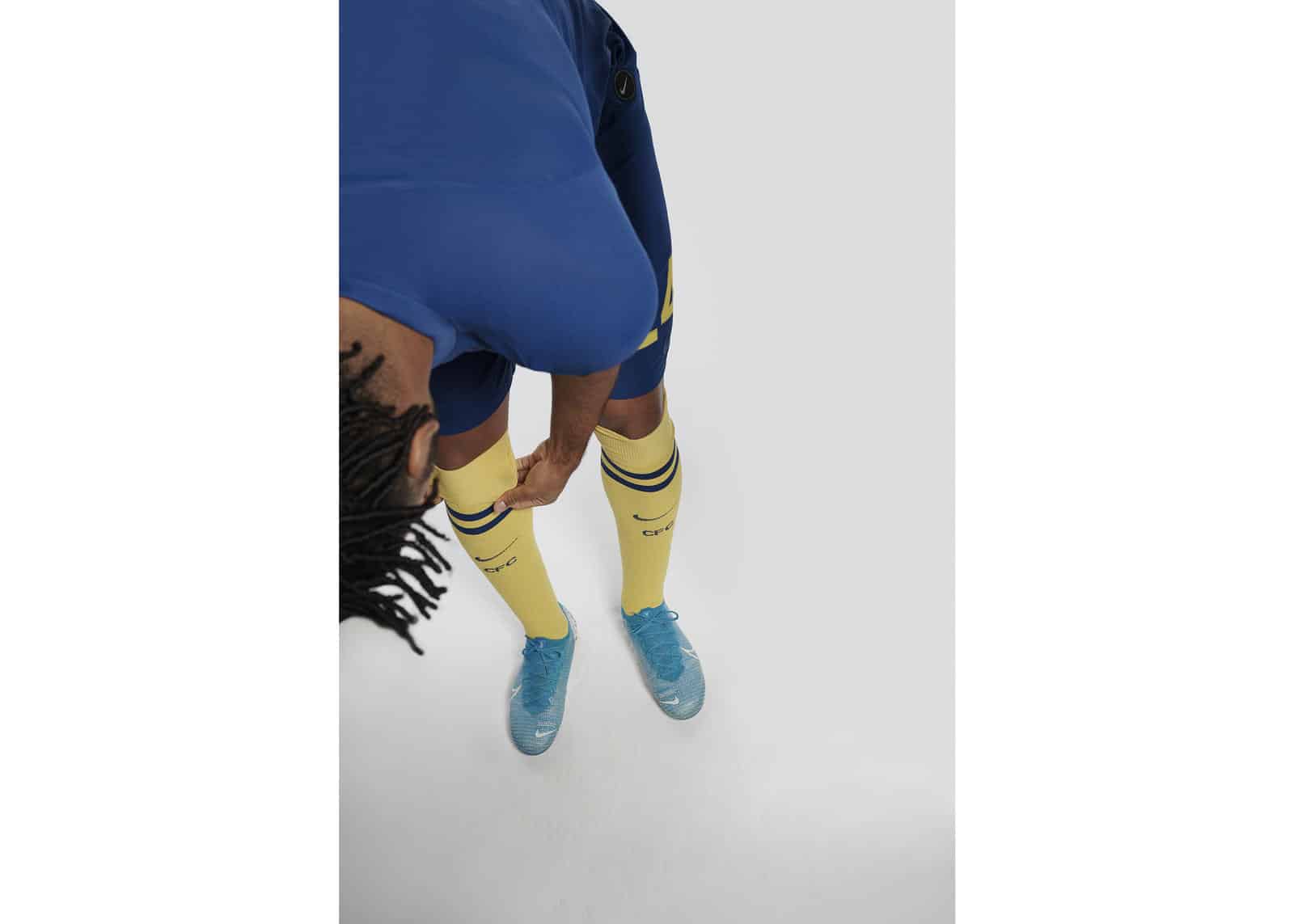 maillot-chelsea-nike-2019-2020-fa-cup-heritage-4