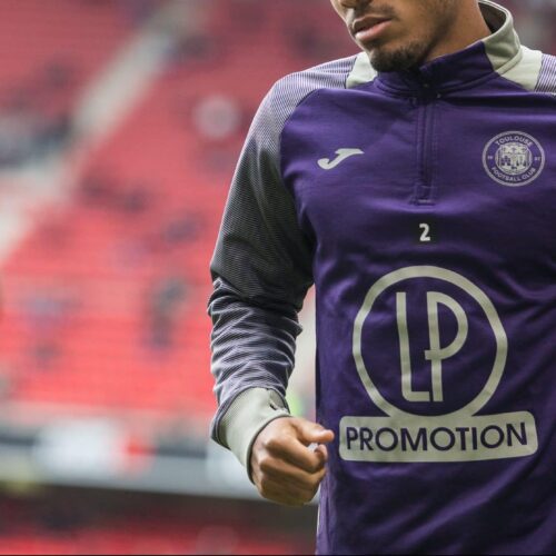 Image de l'article Le sponsor, ce logo devenu indispensable sur les maillots de foot