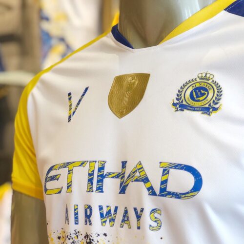 Image de l'article Le club saoudien d'Al-Nassr dévoile un surprenant maillot third
