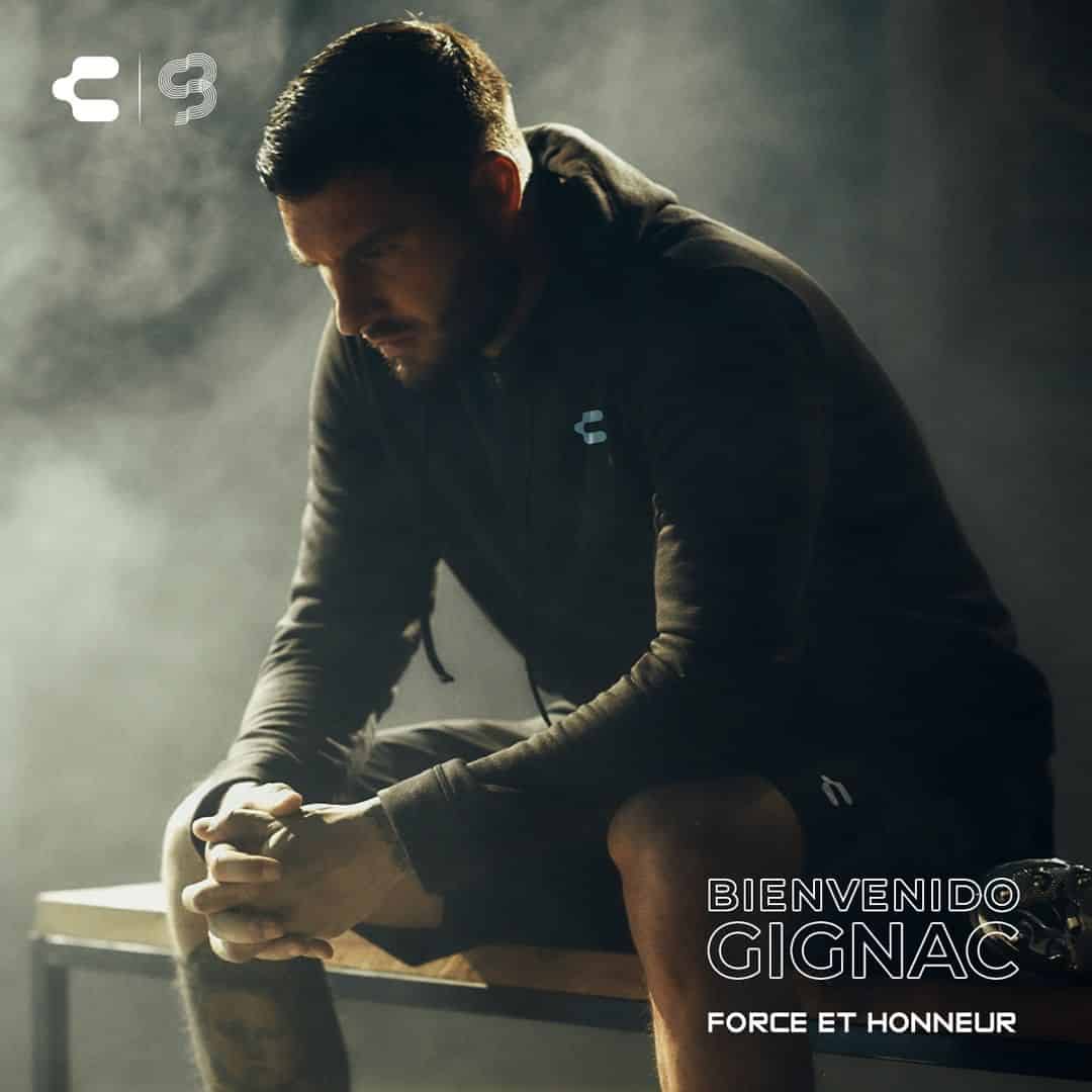 andre-pierre-gignac-marque-mexicaine-charly-chaussures-1