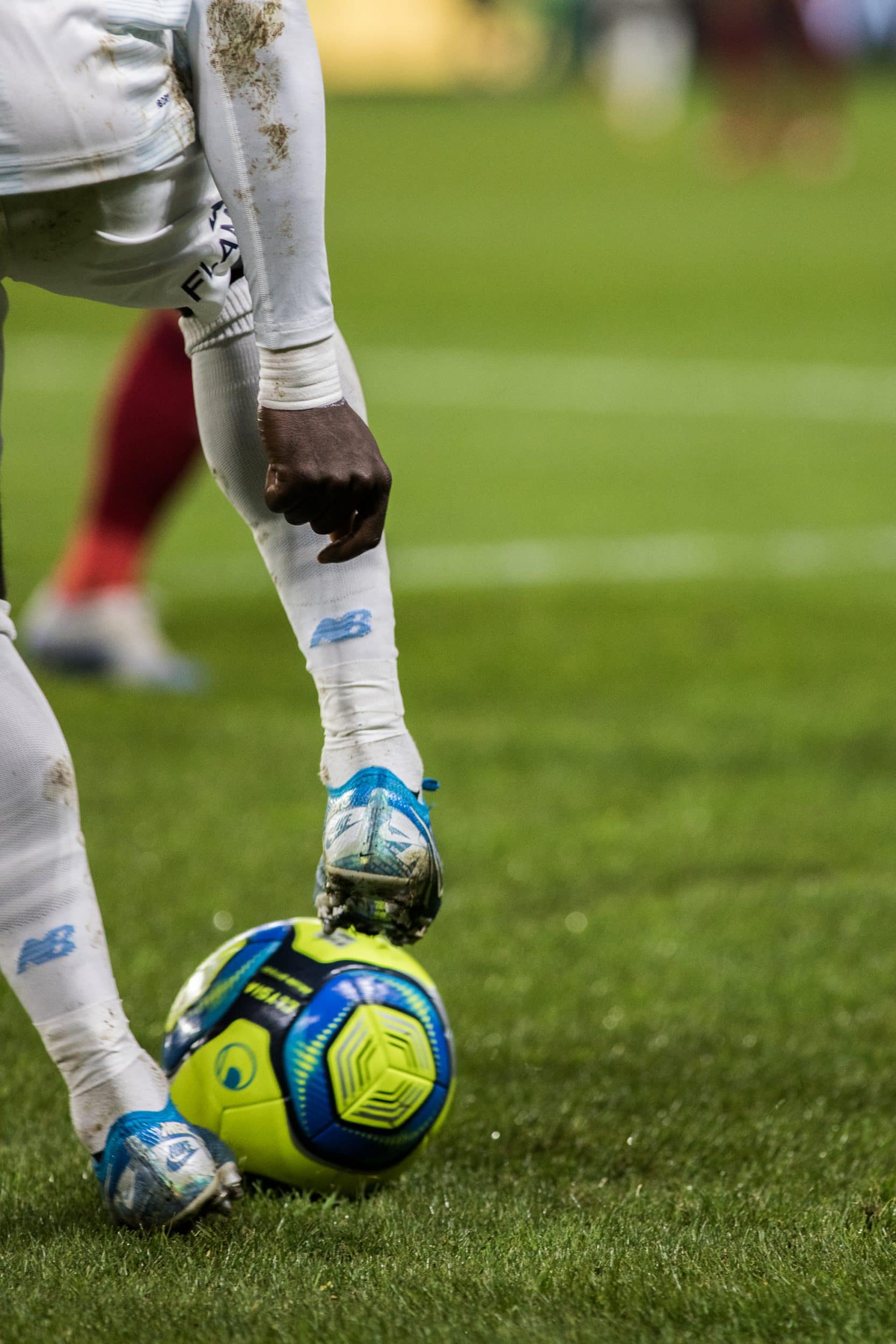 au-stade-fc-nantes-girondins-bordeaux-hommage-sala-5