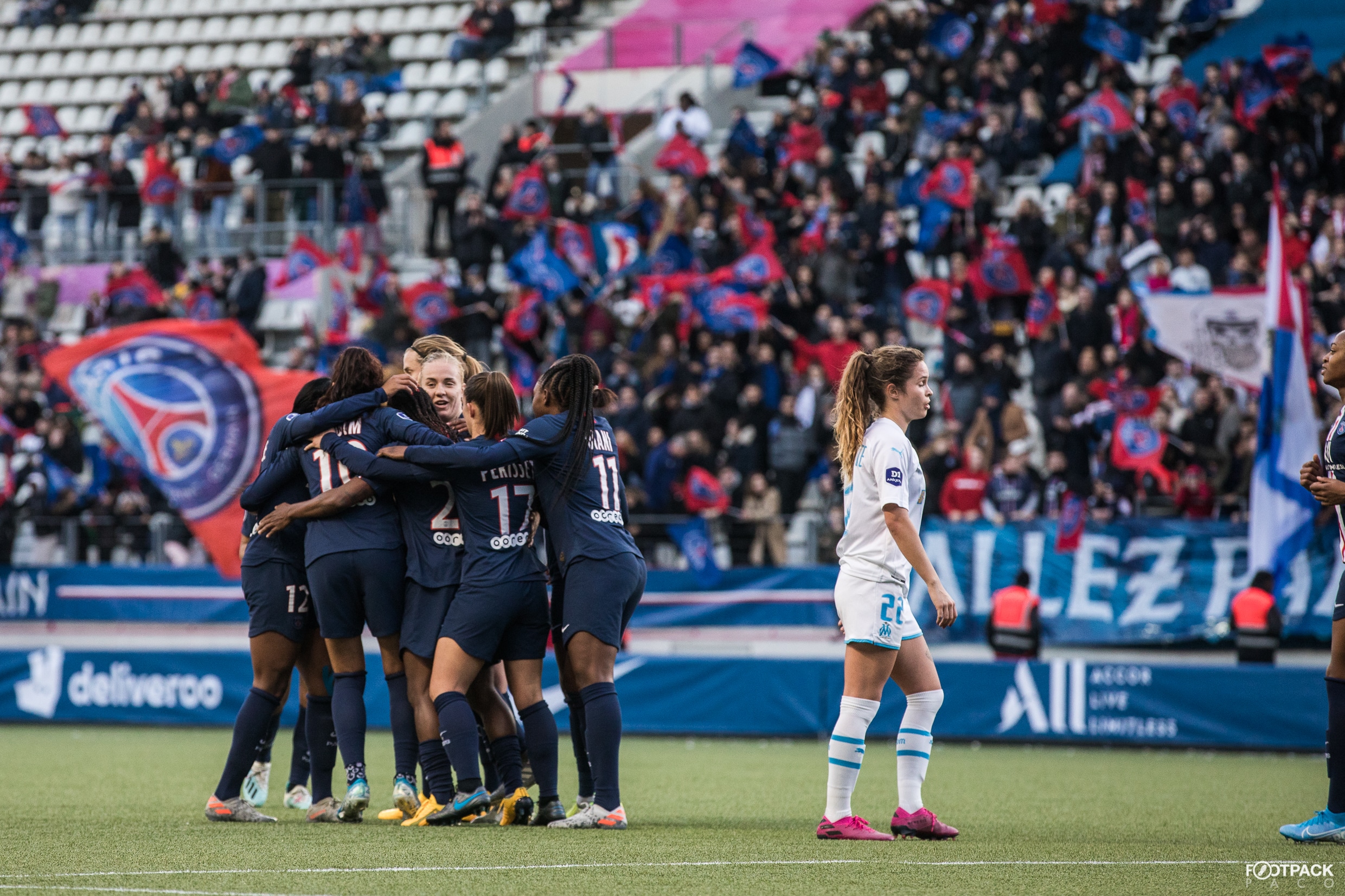 au-stade-paris-saint-germain-psg-olympique-de-marseille-d1-feminine-arkema-footpack-20