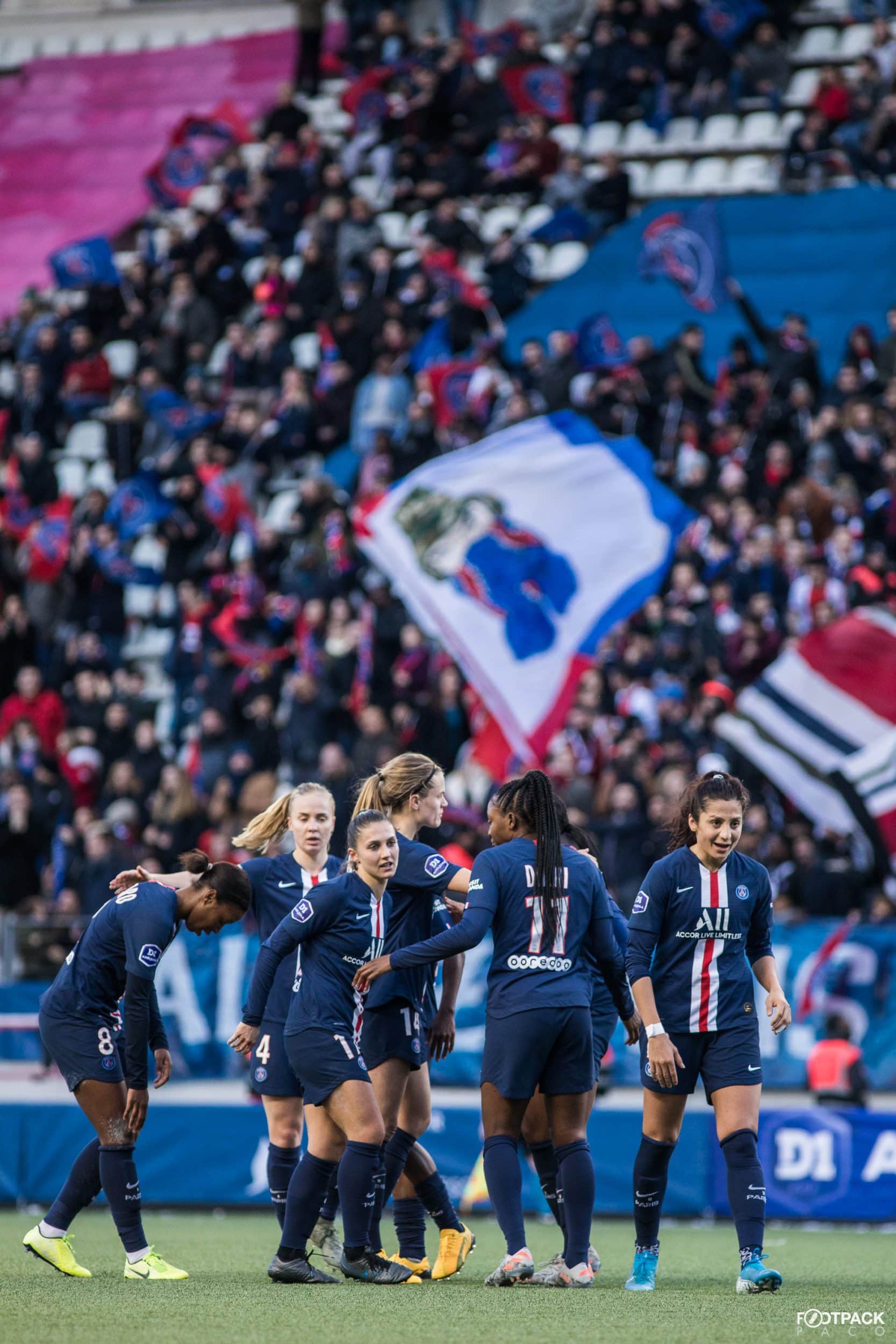 au-stade-paris-saint-germain-psg-olympique-de-marseille-d1-feminine-arkema-footpack-25