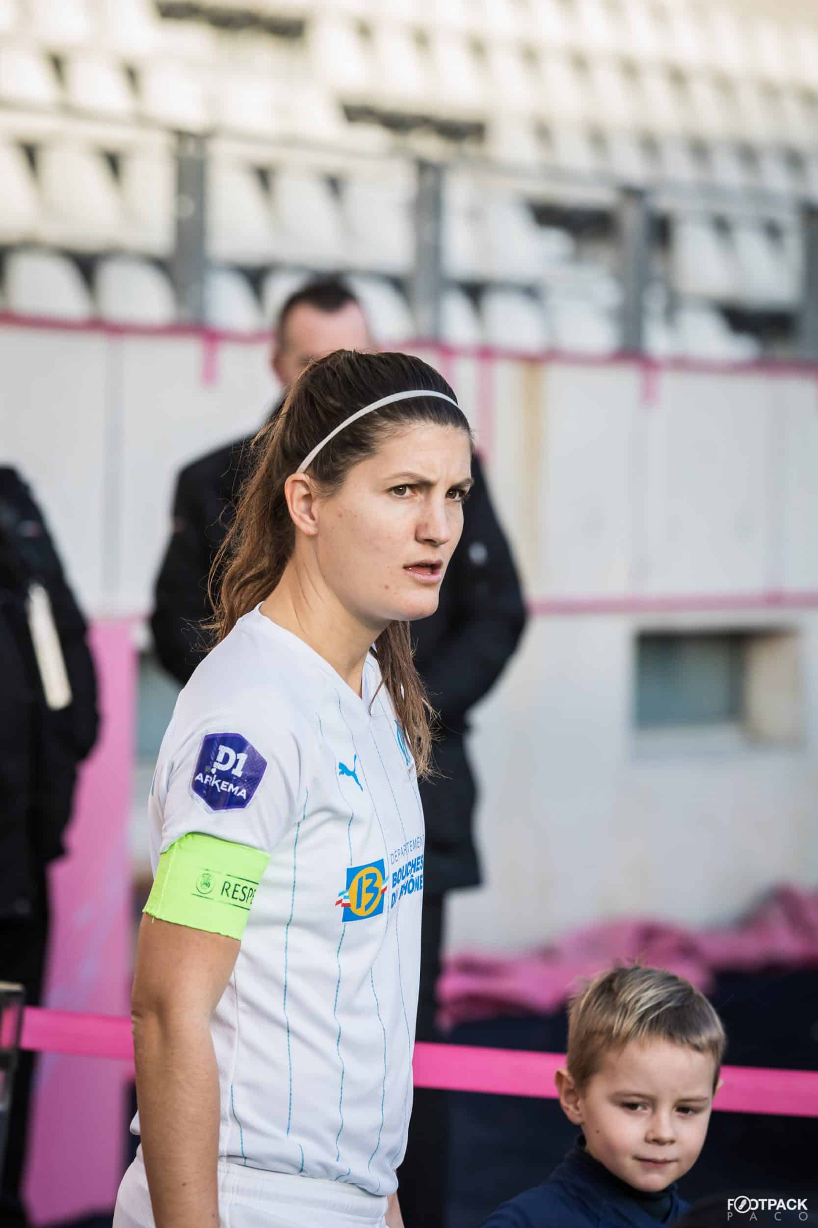 au-stade-paris-saint-germain-psg-olympique-de-marseille-d1-feminine-arkema-footpack-4