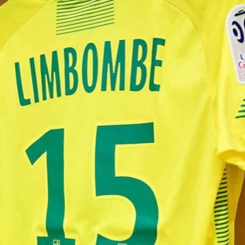 Image de l'article Un joueur du FC Nantes joue avec deux numéros différents dans le même match