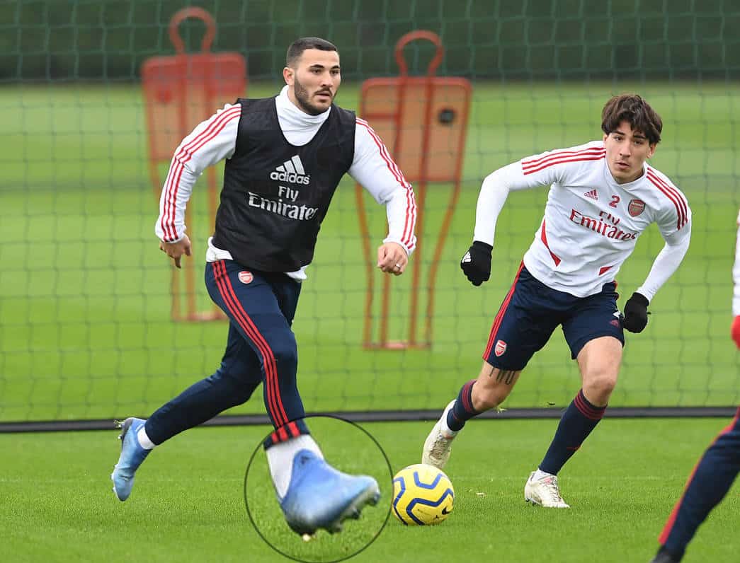 sead-kolasinac-adidas-x-19-modification-1
