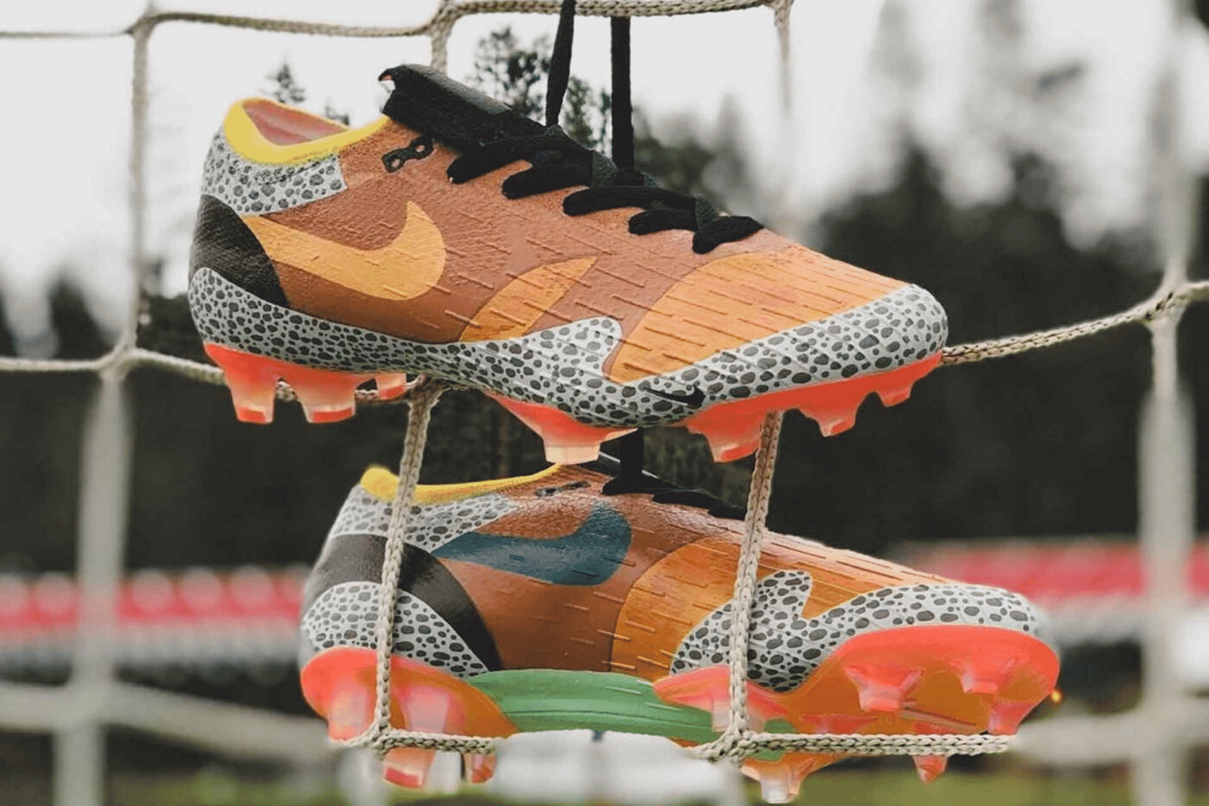 chaussures-football-nike-mercurial-vapor-air-max-day-custom-1