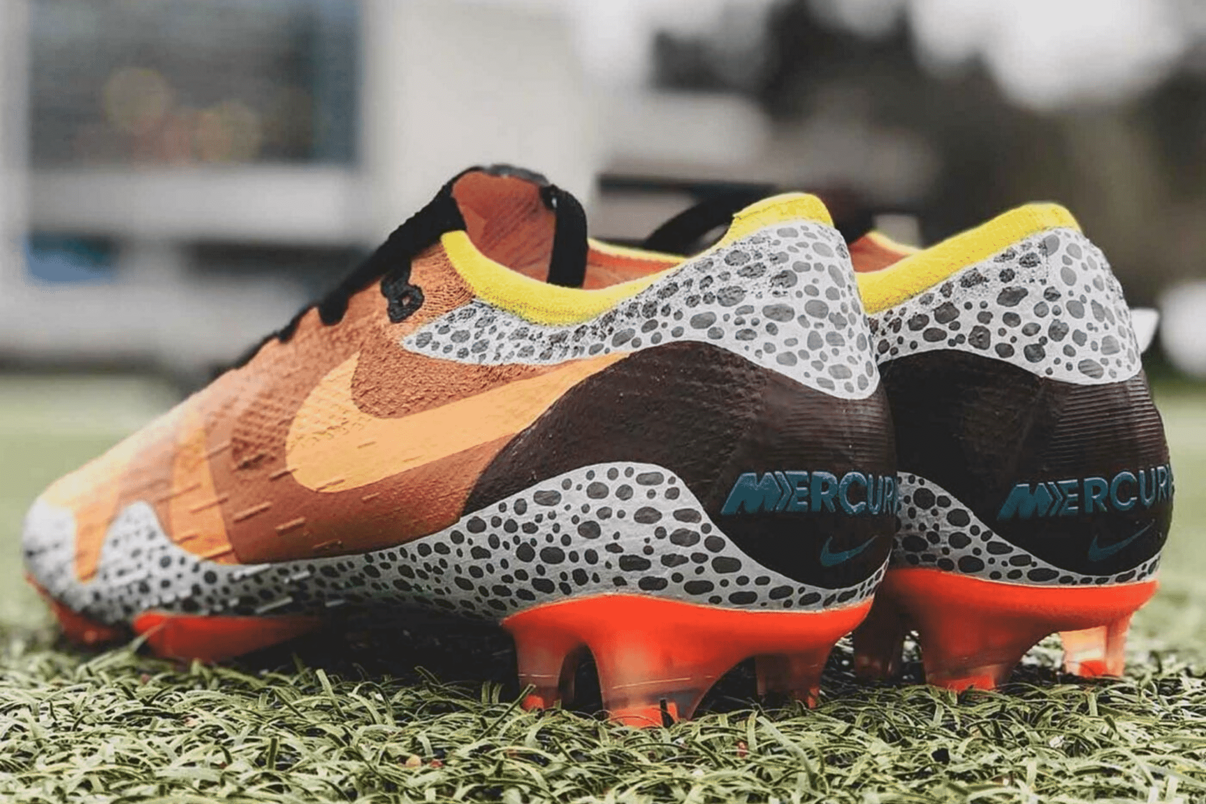 chaussures-football-nike-mercurial-vapor-air-max-day-custom-2