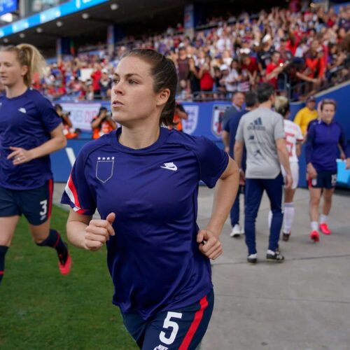 Image de l'article Pourquoi les joueuses des États-Unis ont porté leurs maillots à l'envers ?